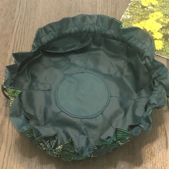 Jewelry Sac - Picture 2 of 7